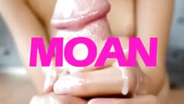 Két csúnya kurva megvadul hármasban pornotini