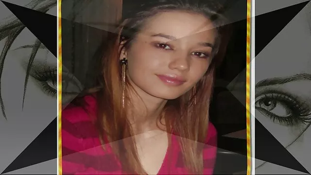A kanos szőke menyecske, Rhylee Richards szopást ad, és lovagol a konyhában segbe baszás