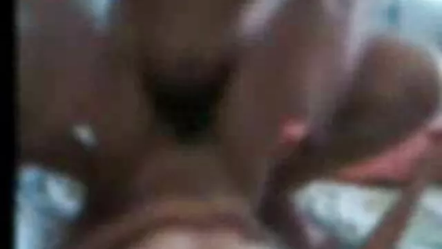 Fekete harisnyában és harisnyakötőben meleg sex filmek teljes menyecske Bonnie meztelenül táncol