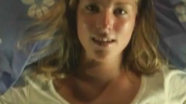 Szőke fej kerül a kamerába, miközben misszionáriusként sex videok magyarul szar