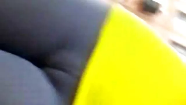 Pufók pornó ribanc, Marina egy ketrecbe került egy perverz BDSM pornóvideóban fasz porno