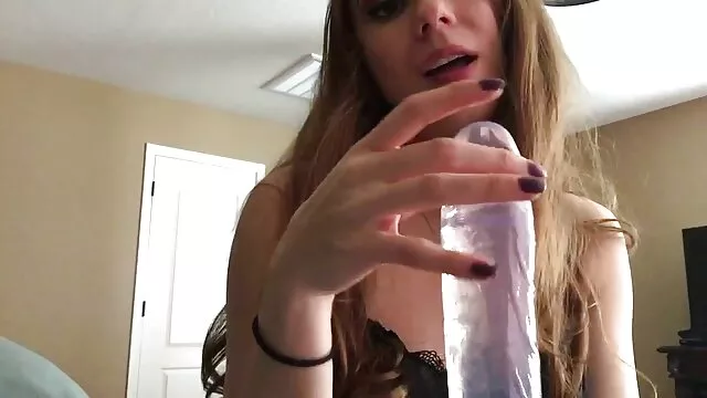 Jessica Lynn hamis szőke misszionárius stílust élvez punci casting a kanapén